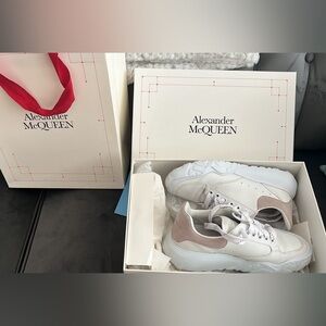 Alexander Mcqueen Court leather sneaker Size 38